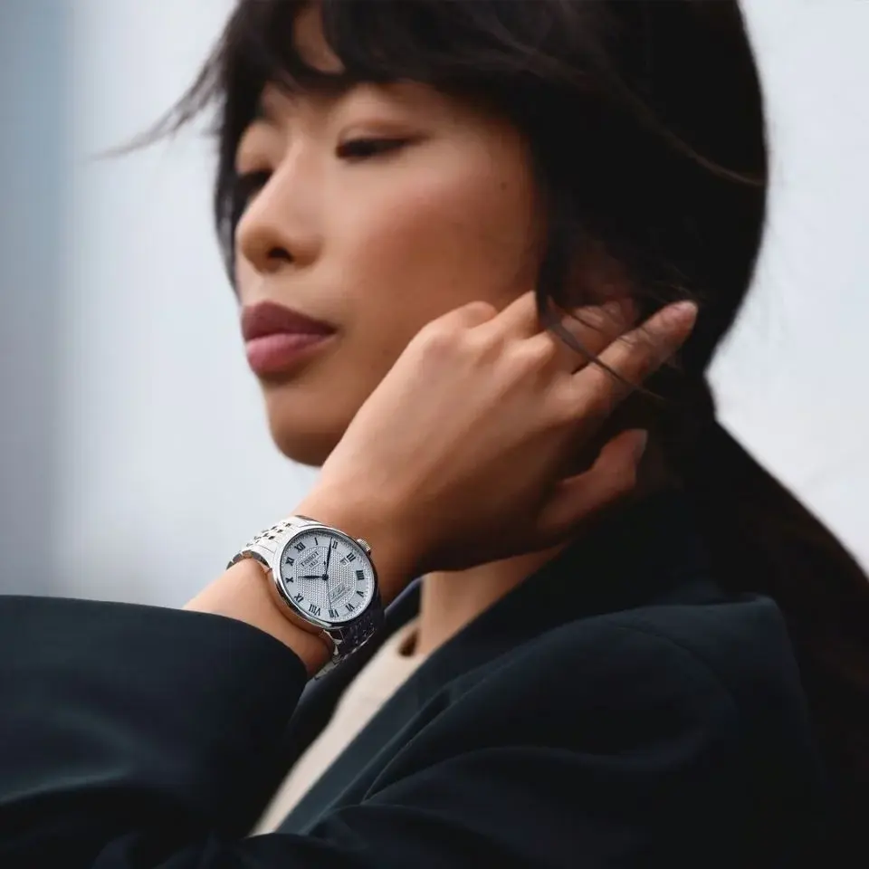 Tissot Le Locle Koleksiyonu: Zamansız İsviçre Zarafeti, Powermatic 80 ve 20th Anniversary Edition
