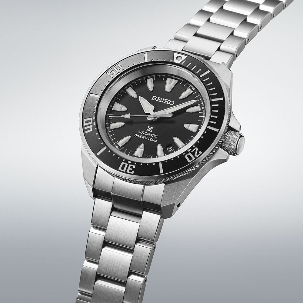 Seiko Samurai: Keskin Hatlara Sahip İkonik Dalış Saati