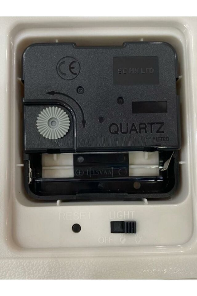 Qha010K Led Işıklı Duvar Saati