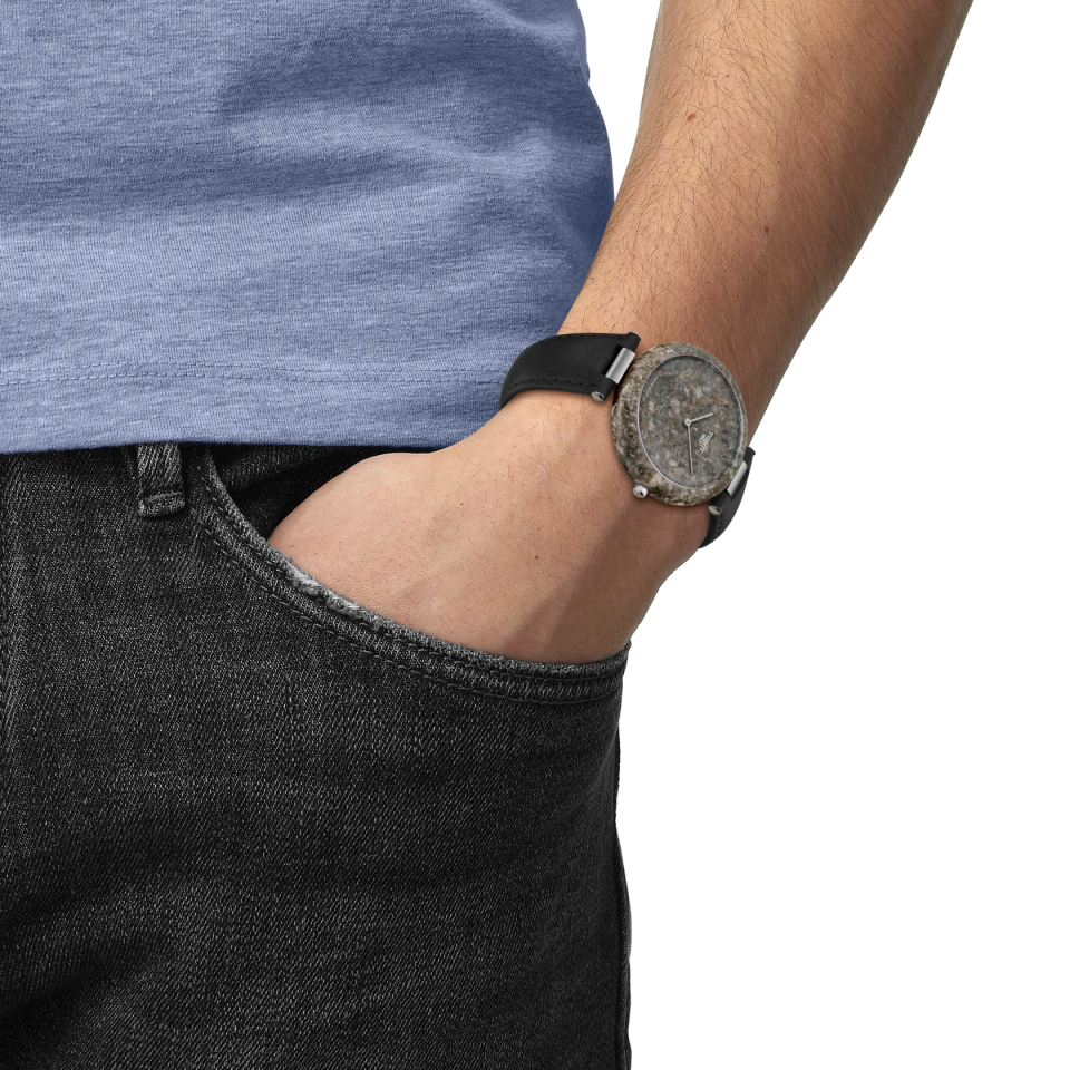 Tissot T147.409.96.510.00 Unisex Kol Saati
