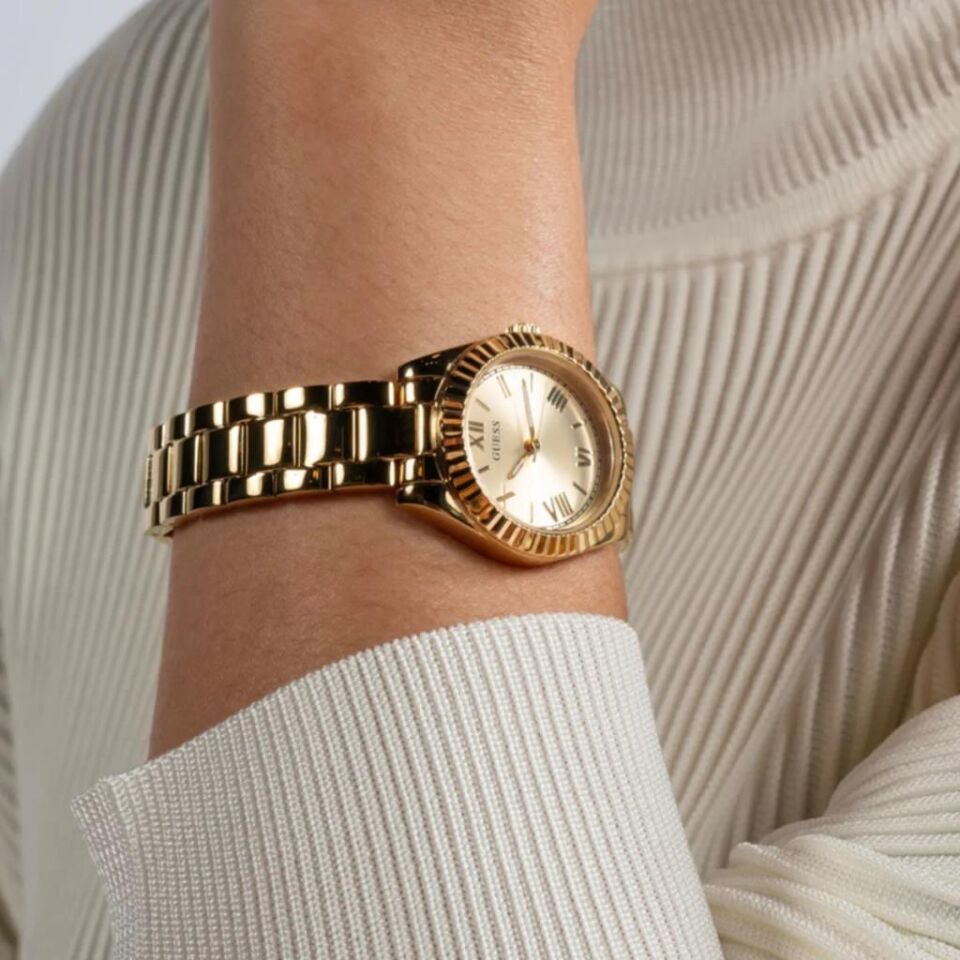 Guess GUGW0687L2 Kadın Kol Saati