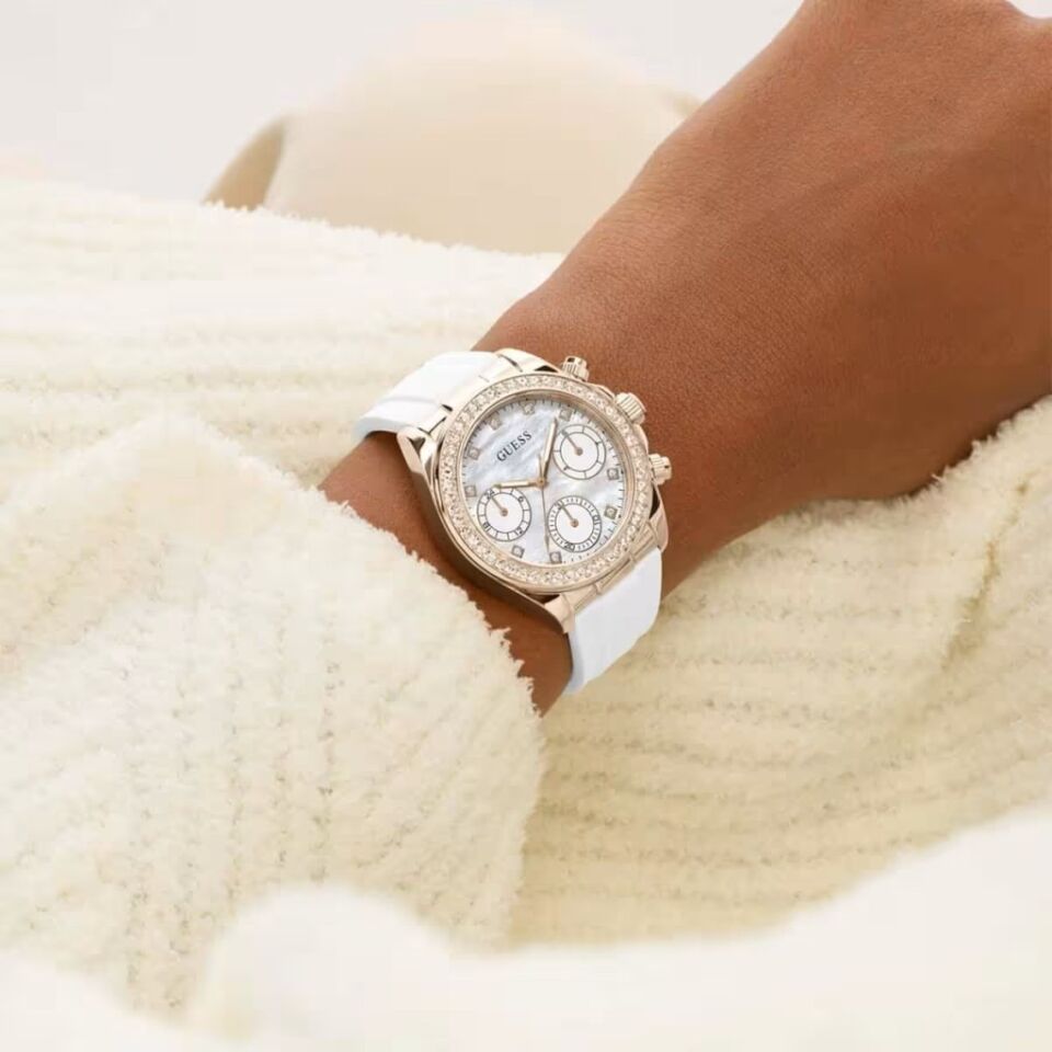 Guess GUGW1038L4 Kadın Kol Saati