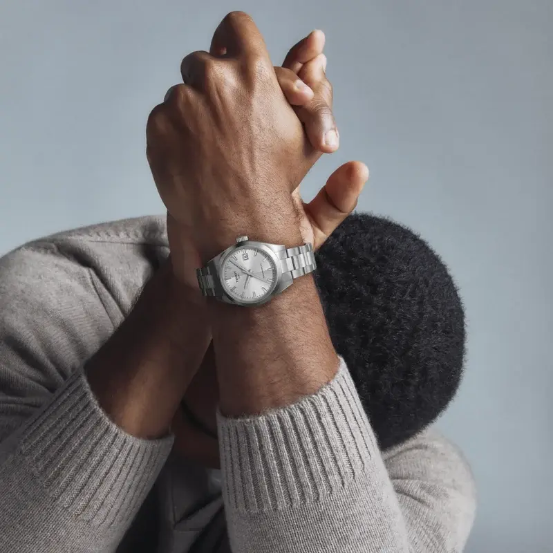 Tissot Gentleman 38 mm reklam görseli