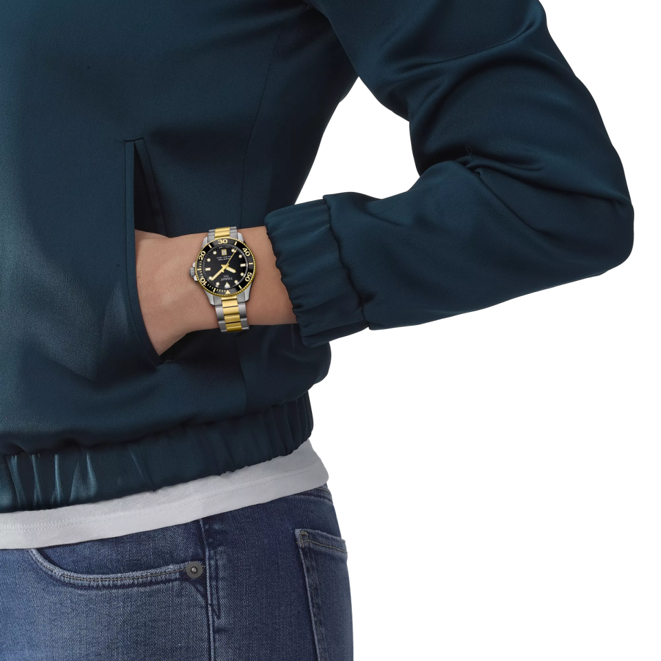 Tissot T120.210.22.051.00 Unisex Kol Saati