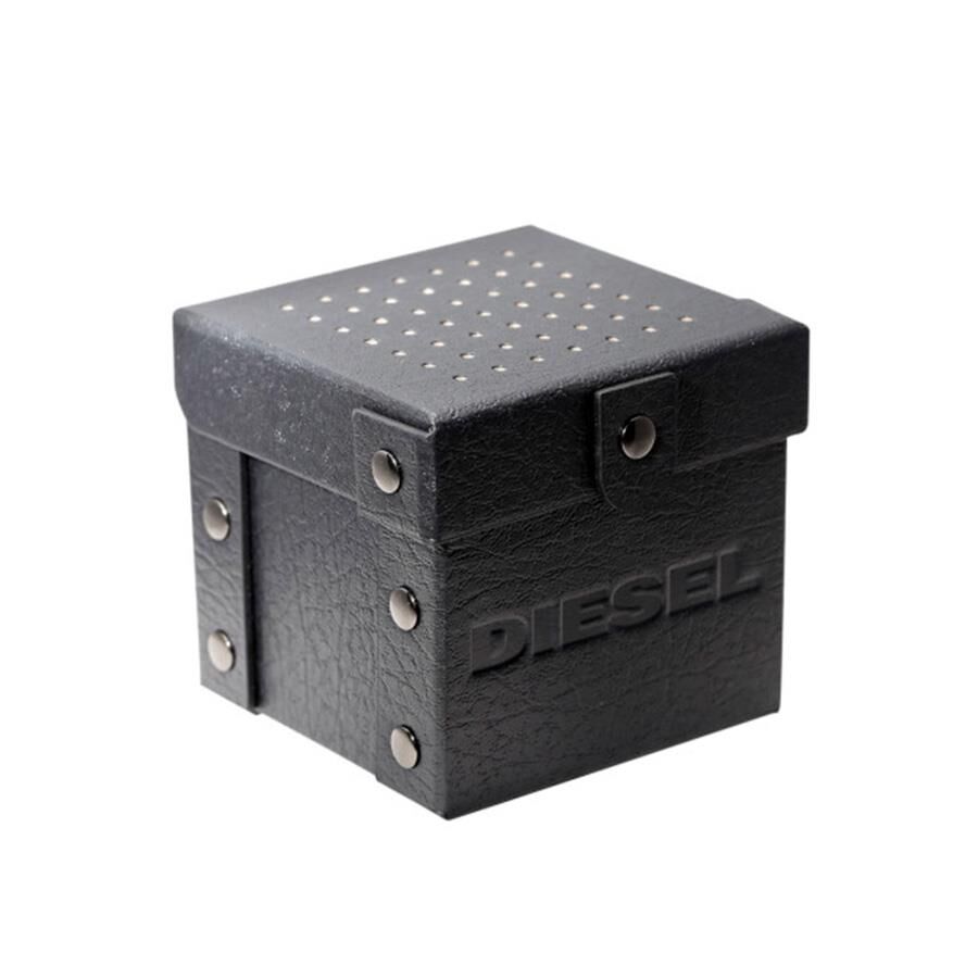 Diesel DZ4616 Erkek Kol Saati
